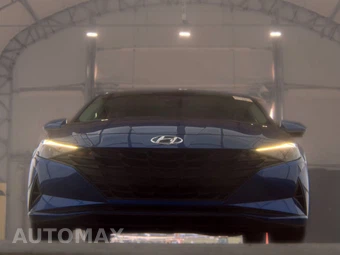 2021 Hyundai Elantra SEL - miniatura 3