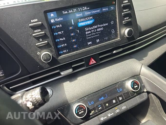 2021 Hyundai Elantra SEL - miniatura 11