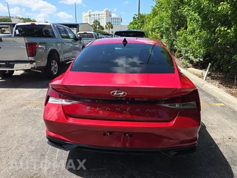 2021 Hyundai Elantra SEL - miniatura 5