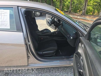 2021 Hyundai Elantra SEL - miniatura 15