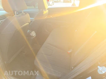 2021 Hyundai Elantra SEL – miniatura 13