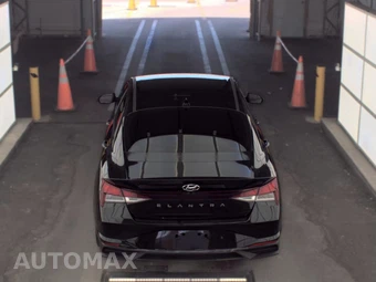 2021 Hyundai Elantra SEL – miniatura 5