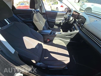 2021 Hyundai Elantra SEL – miniatura 15