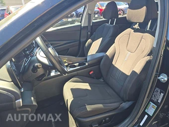 2021 Hyundai Elantra SEL – miniatura 3