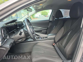2021 Hyundai Elantra SEL - miniatura 3