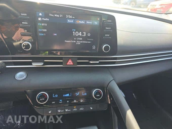 2021 Hyundai Elantra SEL - miniatura 10