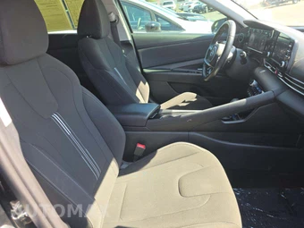 2021 Hyundai Elantra SEL - miniatura 18