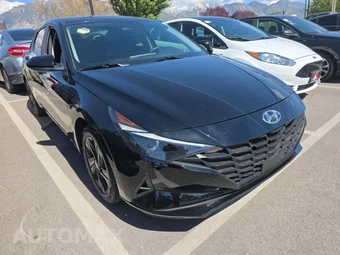 2021 Hyundai Elantra SEL - miniatura 4