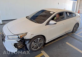 2021 Hyundai Ioniq Plug-In Hybrid SE