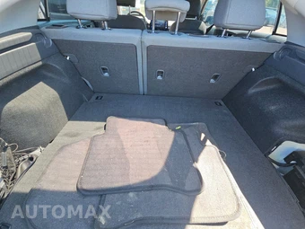 2021 Hyundai Ioniq Plug-In Hybrid SE - miniatura 16