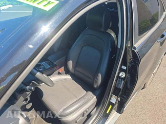 2021 Hyundai Kona Electric Limited - miniatura 3