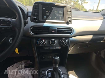 2021 Hyundai Kona SE - miniatura 7