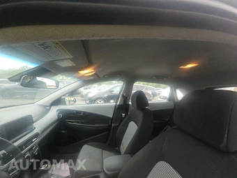 2021 Hyundai Kona SE - miniatura 18