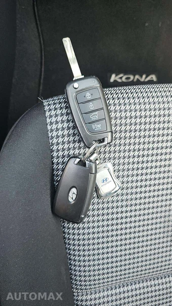 2021 Hyundai Kona SE - miniatura 18