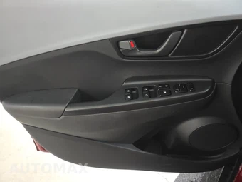 2021 Hyundai Kona SE - miniatura 9