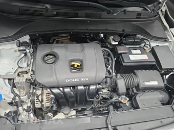 2021 Hyundai Kona SEL Plus - miniatura 12