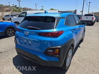 2021 Hyundai Kona SEL Plus - miniatura 4
