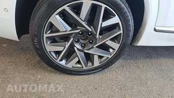 2021 Hyundai Santa Fe Calligraphy - miniatura 21