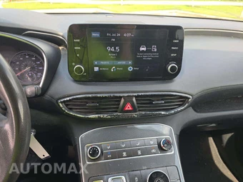 2021 Hyundai Santa Fe SE - miniatura 7