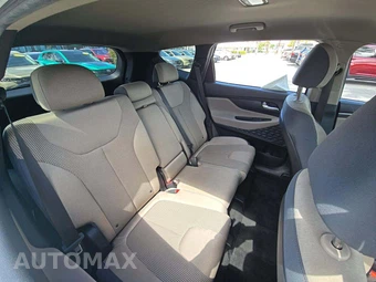 2021 Hyundai Santa Fe SE - miniatura 16