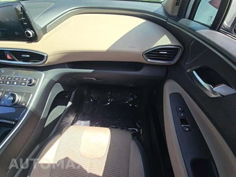 2021 Hyundai Santa Fe SE - miniatura 19