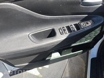 2021 Hyundai Santa Fe SEL – miniatura 9