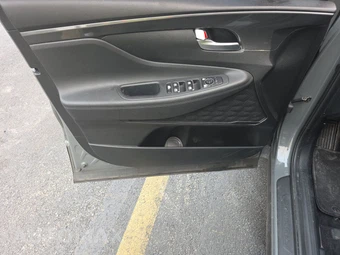 2021 Hyundai Santa Fe SEL – miniatura 9