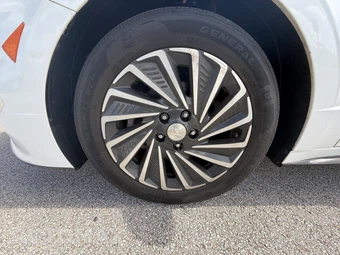 2021 Hyundai Sonata Hybrid SEL - miniatura 24