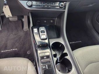 2021 Hyundai Sonata SE - miniatura 19