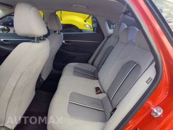 2021 Hyundai Sonata SE - miniatura 25