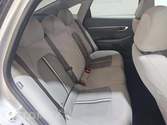2021 Hyundai Sonata SE – miniatura 16