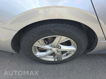 2021 Hyundai Sonata SE – miniatura 10