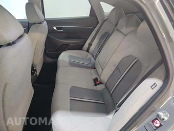 2021 Hyundai Sonata SEL – miniatura 13