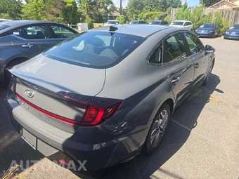 2021 Hyundai Sonata SEL – miniatura 3