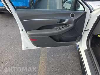2021 Hyundai Sonata SEL – miniatura 9