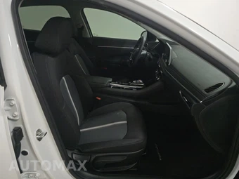 2021 Hyundai Sonata SEL – miniatura 8