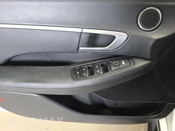 2021 Hyundai Sonata SEL – miniatura 9