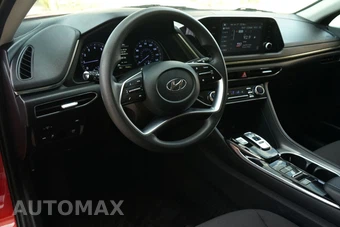2021 Hyundai Sonata SEL - miniatura 2