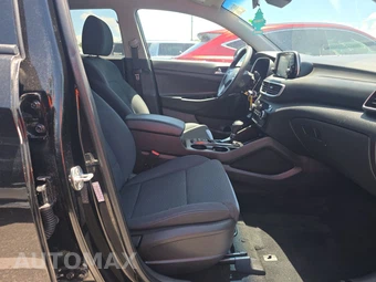2021 Hyundai Tucson SE – miniatura 8