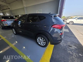 2021 Hyundai Tucson SE - miniatura 4