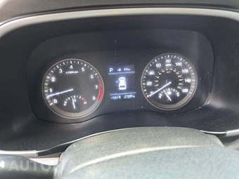 2021 Hyundai Tucson SE - miniatura 9