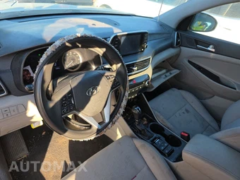 2021 Hyundai Tucson SE - miniatura 9
