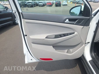 2021 Hyundai Tucson SEL – miniatura 9