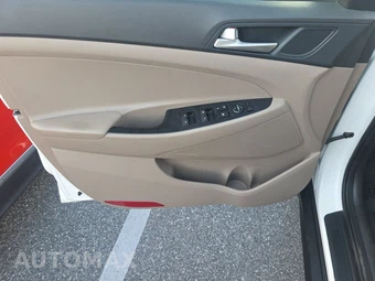 2021 Hyundai Tucson Value – miniatura 9