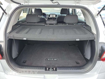 2021 Hyundai Venue SE - miniatura 14