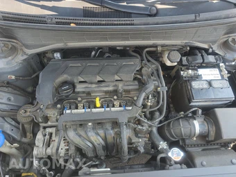 2021 Hyundai Venue SE - miniatura 15