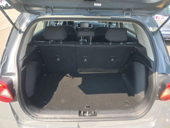 2021 Hyundai Venue SE - miniatura 16