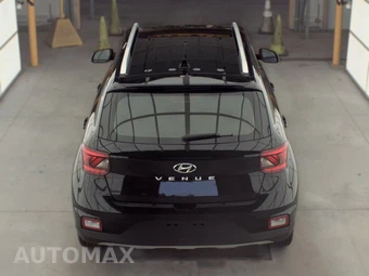 2021 Hyundai Venue SEL – miniatura 5