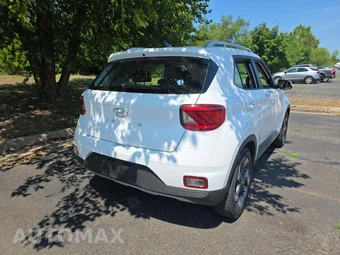 2021 Hyundai Venue SEL – miniatura 3