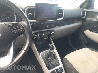 2021 Hyundai Venue SEL – miniatura 11